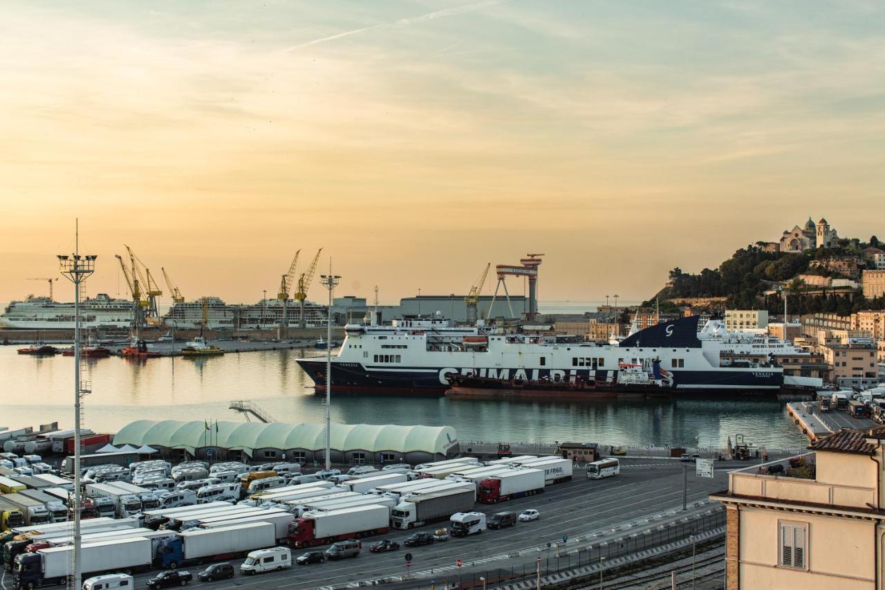 Seeport Ancona